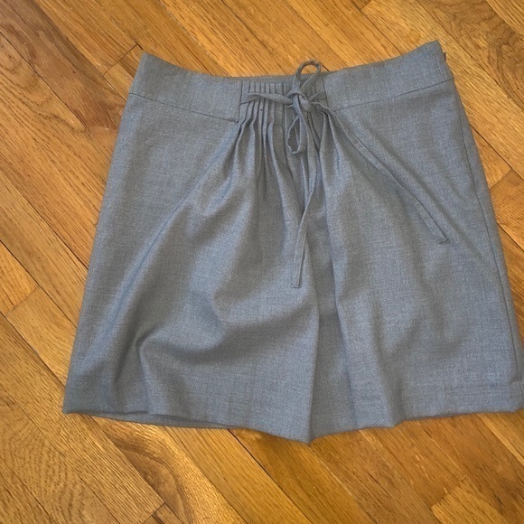 Gap‎ gray skirt size 2 stretch - Picture 3 of 6
